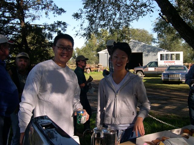 2004-09-25-Scott-Farm-Sale-07.jpg